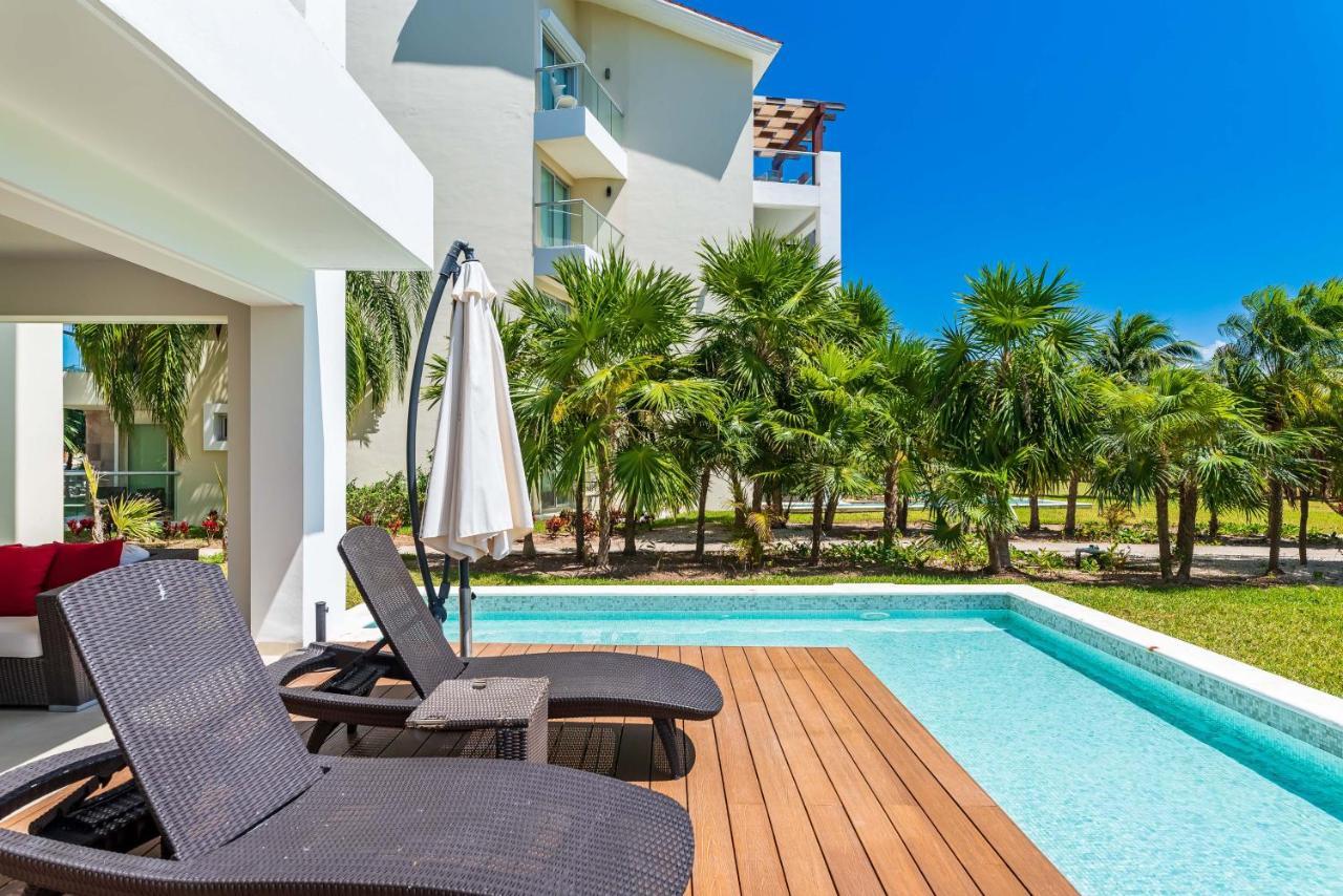 Mareazul Beach Front Condos At Playa Del Carmen Exterior photo