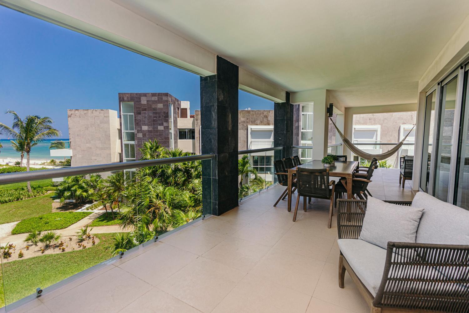 Mareazul Beach Front Condos At Playa Del Carmen Exterior photo